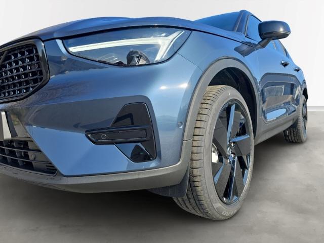 Volvo XC40 B3 Mild-Hybrid Ultra Black Edition 360° Kam