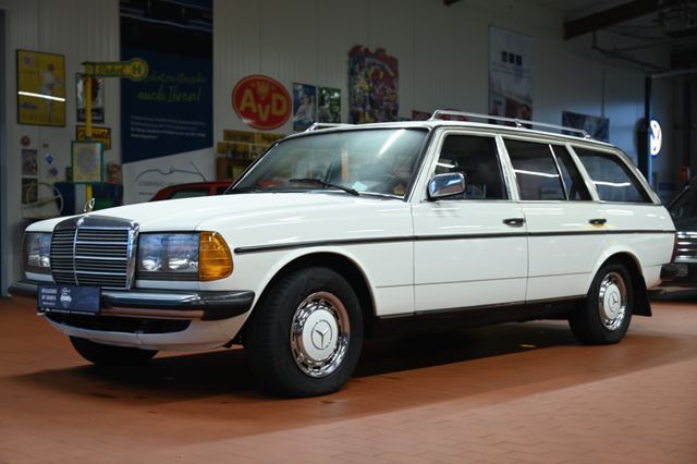 Mercedes-Benz 240 TD S123 *3.HD*WGA NOTE 2*HISTORIE*GARANTIE*