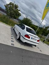 BMW 328i Schalter e46 - weiße BMW 328