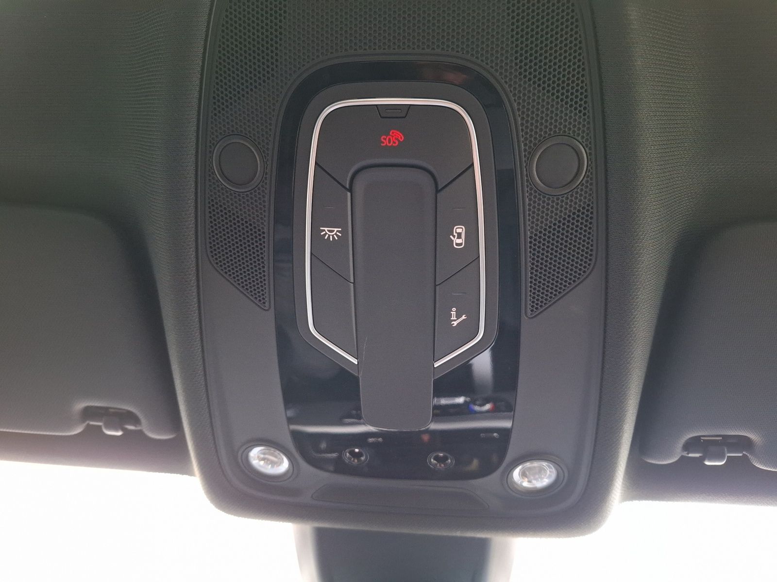 Fahrzeugabbildung Audi A4 Avant 40 TDI advanced quattro S-tronic LED AH