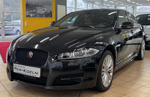 Jaguar XF 3.0 V6 Kompressor AWD*NAVi*ESSD*KAMERA*Bi/XEN