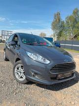 Ford Fiesta Titanium - Ford Fiesta: Limousine