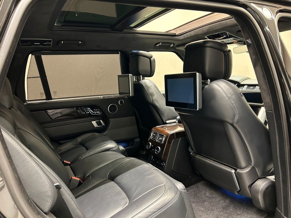 Land Rover Range Rover P400e Lang LWB **Autobiography**