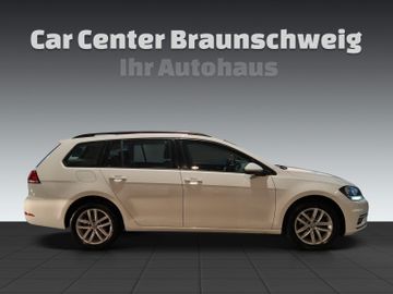 Volkswagen Golf - 8