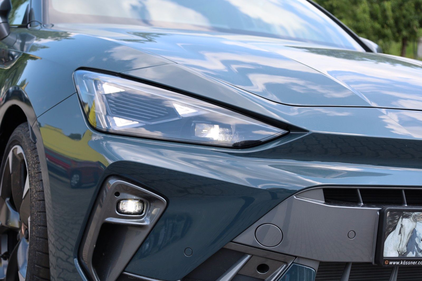 Fahrzeugabbildung CUPRA Leon Sportstourer 1.5 eTSI 110 kW DSG *AHZV