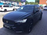 Volvo XC40 B3 (Benzin) Plus Black Edition 360° Cam - Volvo XC40 in Lübeck
