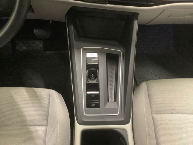 Golf Life 1,5 l eTSI 96 kW DSG Standheizung, SH