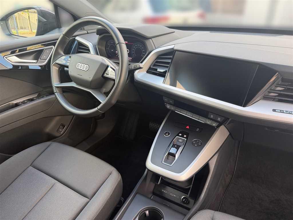 Audi Q4 45 82 kWh Assistenzpaket plus, миниатюра 19