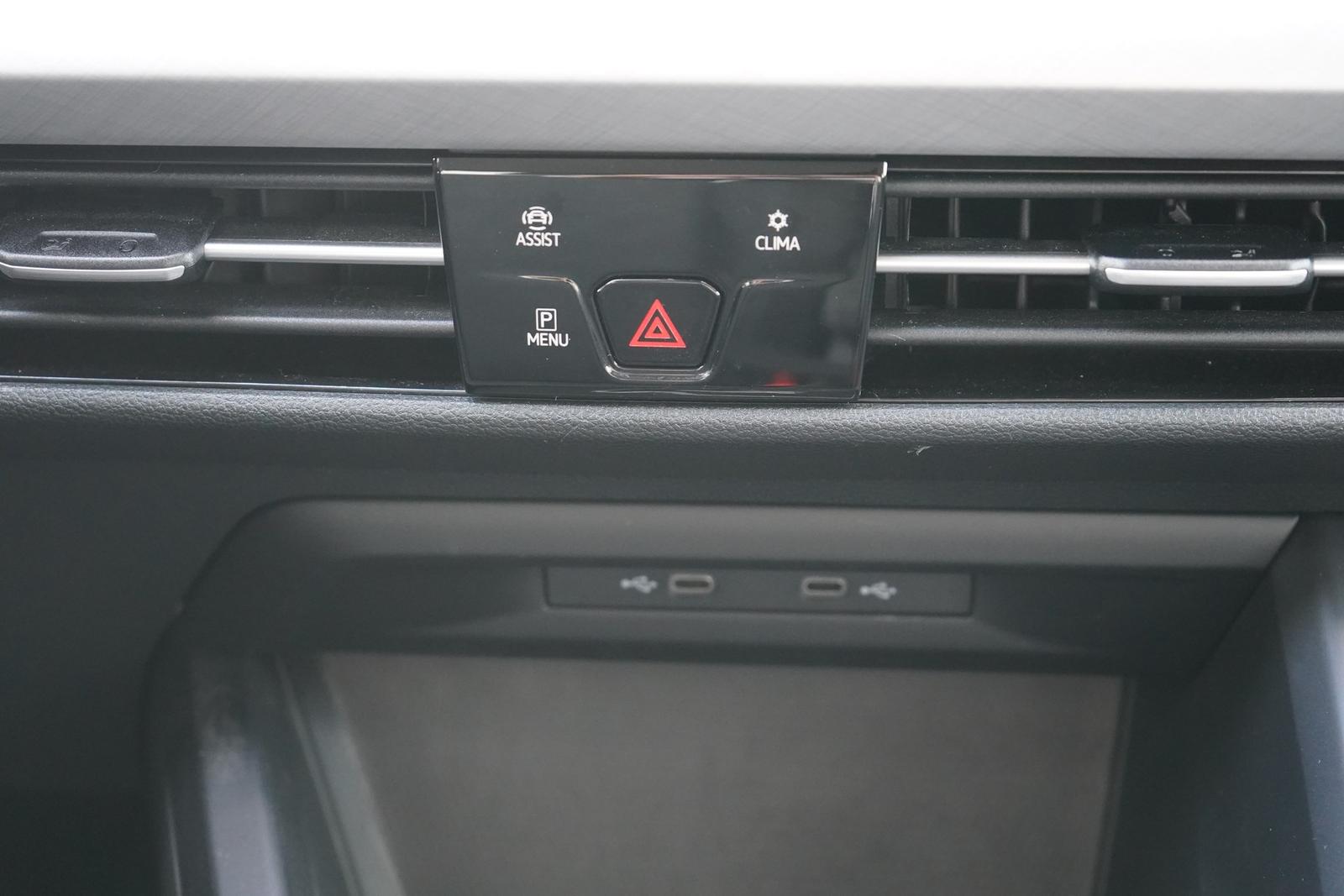 Volkswagen Golf VIII Variant 2.0 TDI Life LED ACC Spurhalte, миниатюра 19