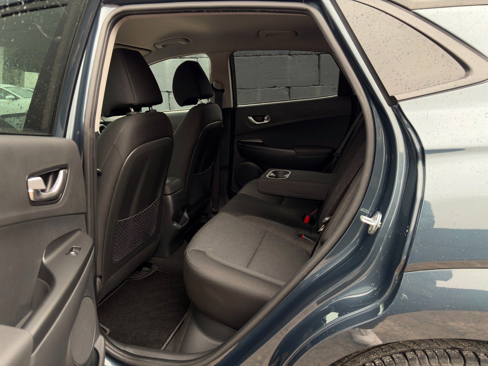 Fahrzeugabbildung Hyundai KONA E Trend ACC LKAS NAV CAM PDC KRELL CarPlay