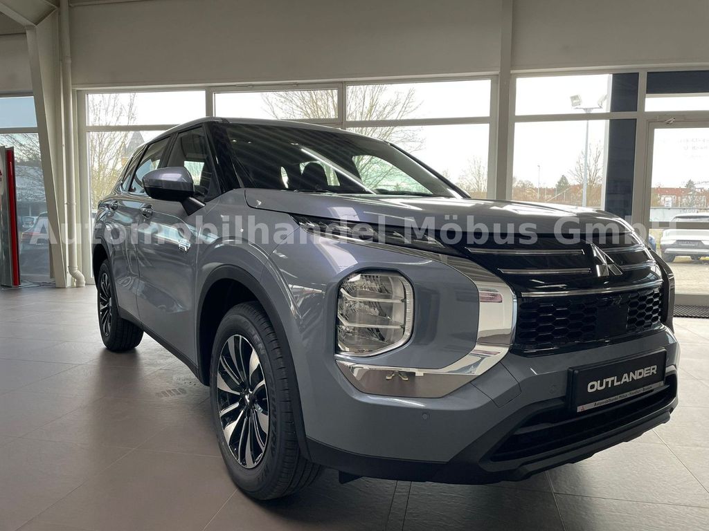 Image of Mitsubishi Outlander