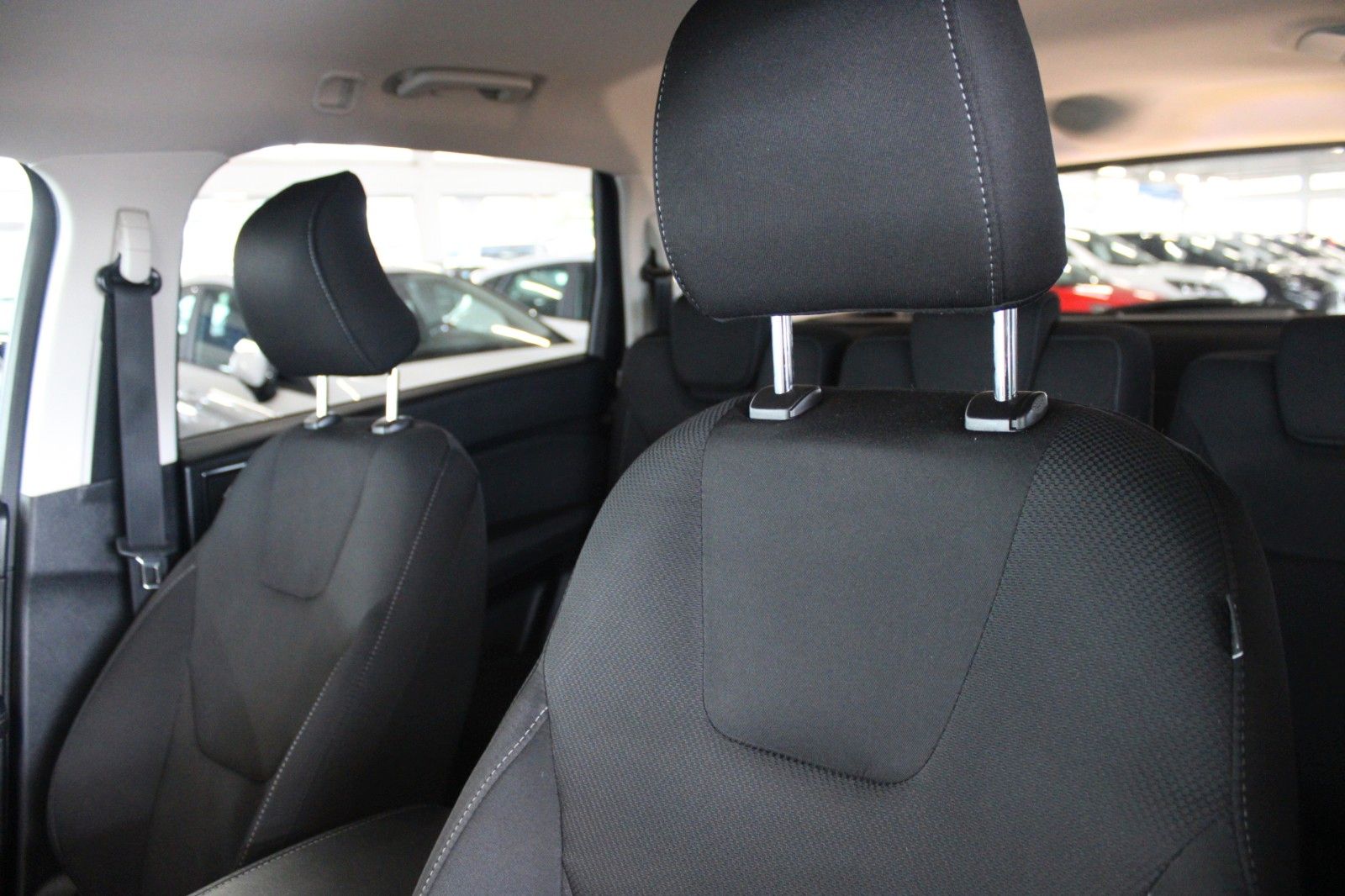 Fahrzeugabbildung Ford S-Max 140kW Titanium Automatik LED ACC CAM uvm.