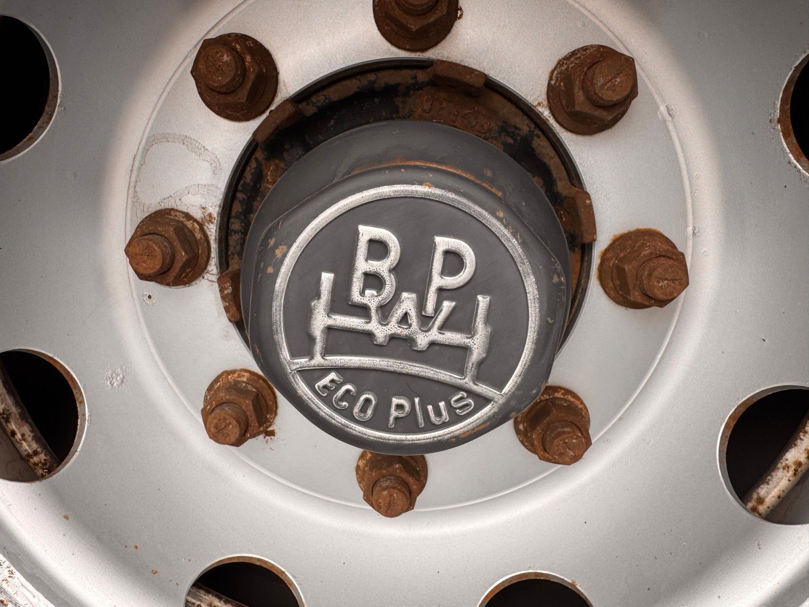 Fahrzeugabbildung Müller-Mitteltal RA-T 18,0 Containerfahrgestell