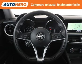 Alfa-Romeo Stelvio - 12