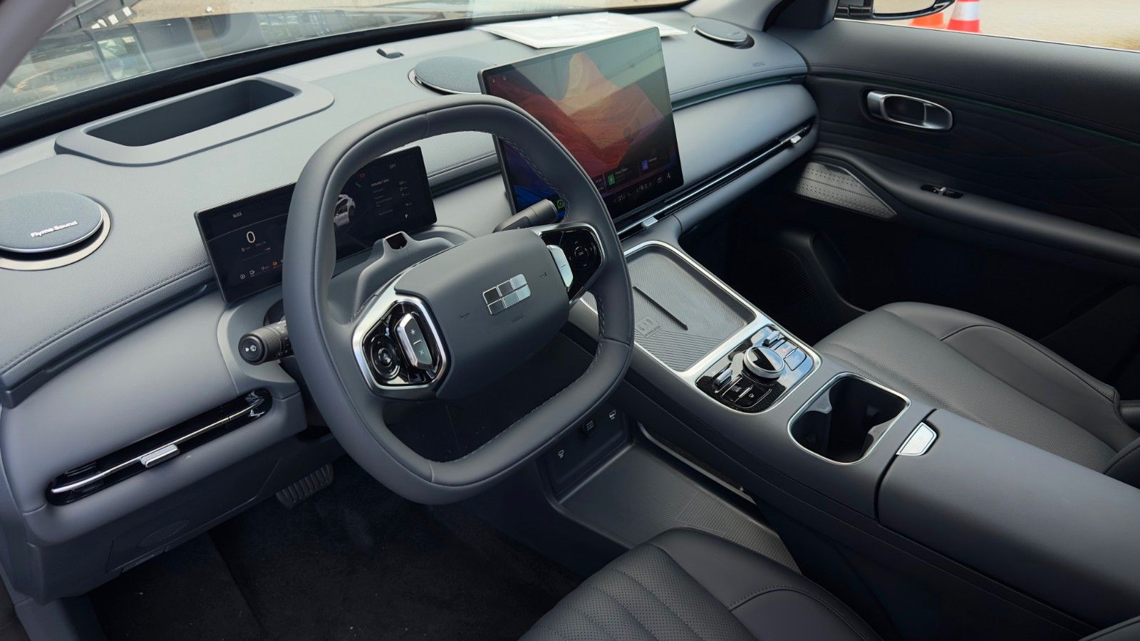 Geely Starray EM-i 1.5 PHEV EM-i Max+ imagem 3