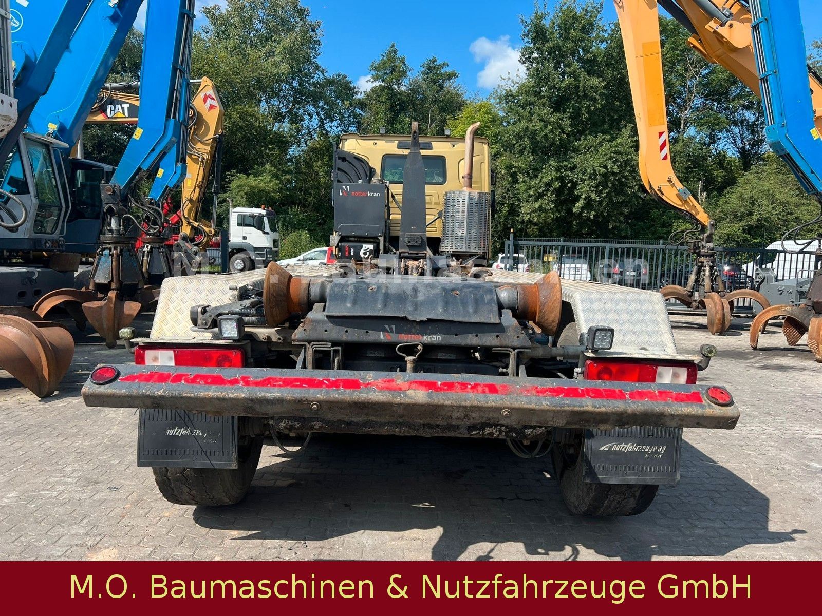 Fahrzeugabbildung Renault C 520/Hiab Multilift XR26Z65 - P- IC2B / 10x4//