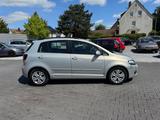 Volkswagen Golf Plus VI Trendline 1Hand Sitzheizung AHK - VW Golf Gebrauchtwagen in Bielefeld