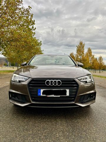 Audi A4 S Line