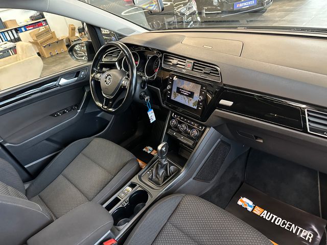 Volkswagen Touran *7 Sitzer*NAV*PANO**3-ZONEN*