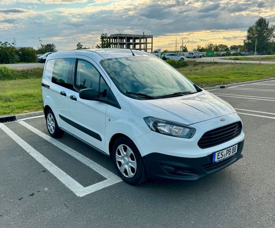 Image of Ford Transit Courier