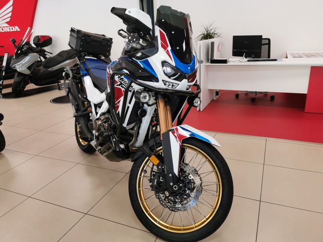 Honda Africa Twin Adventure DCT