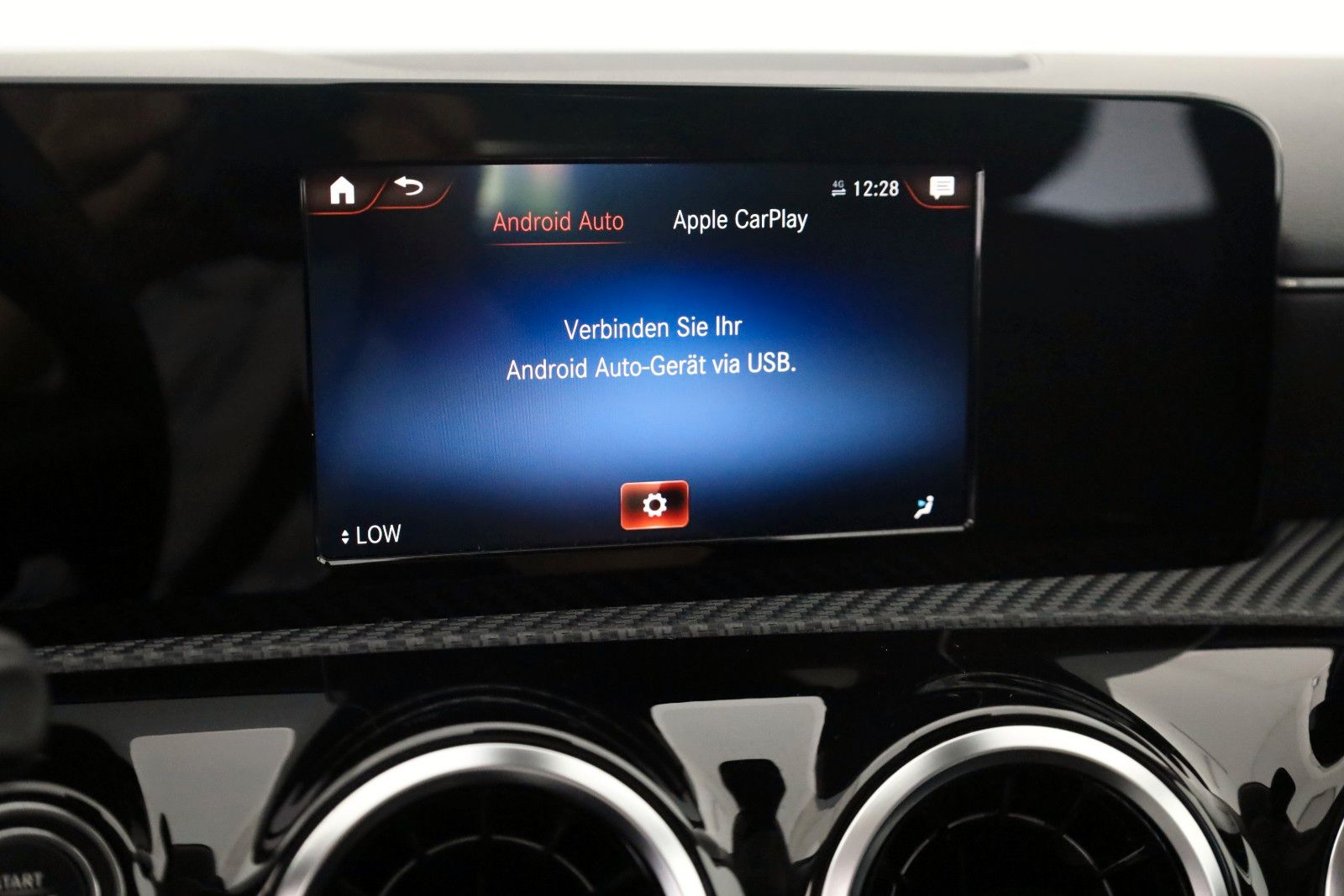 Fahrzeugabbildung Mercedes-Benz A 250 e,Style T.Leder,Navi,LED,SH,Kamera,SR+WR