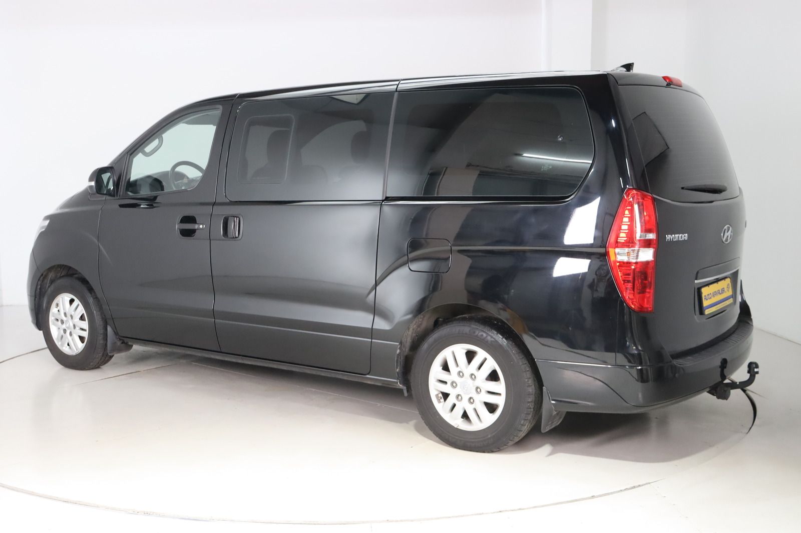 Fahrzeugabbildung Hyundai H1 Travel Trend * Navi * DAB * 8-Sitzer