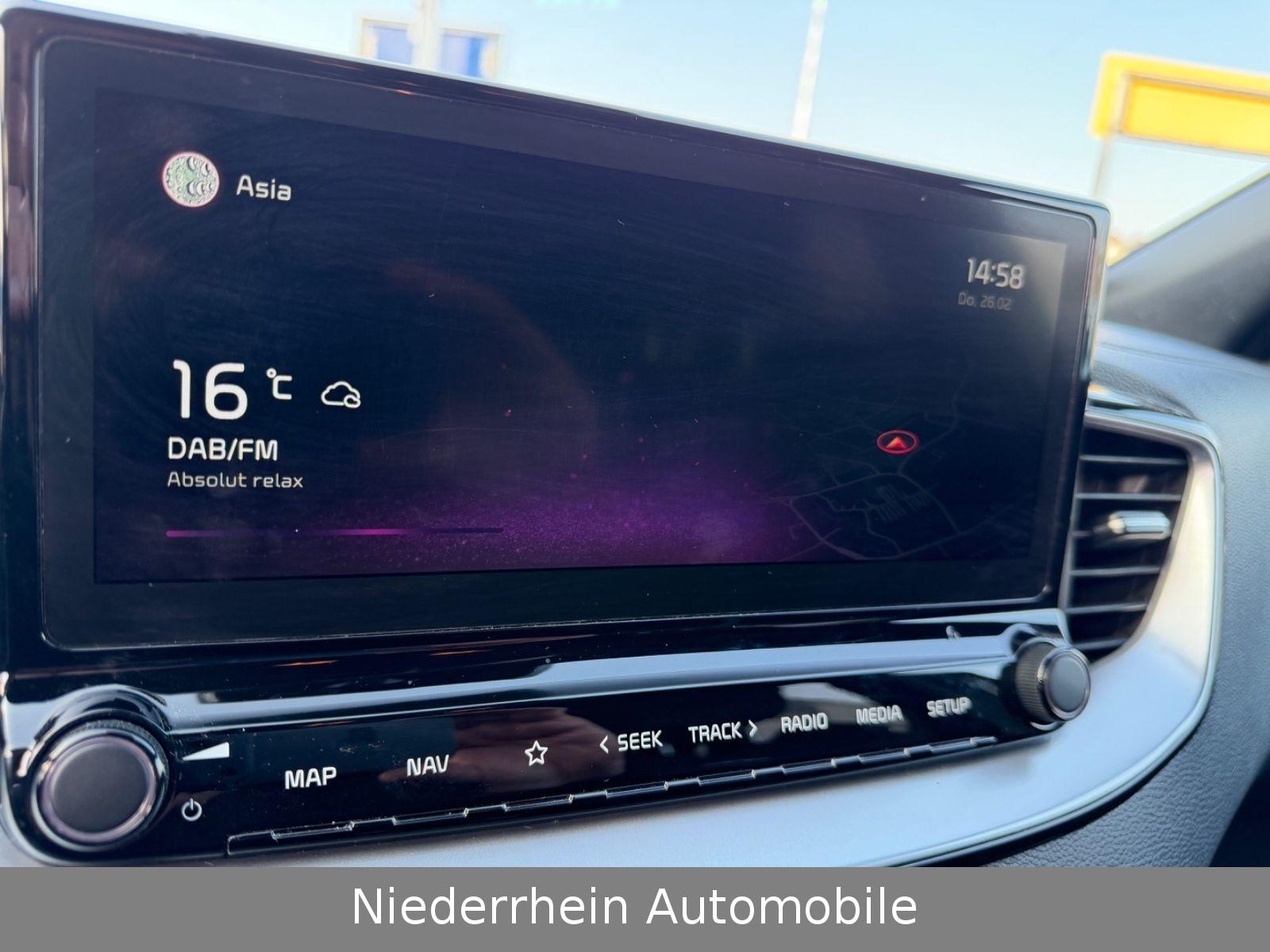 Kia pro cee'd / ProCeed