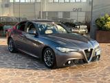 Alfa Romeo Giulia 2.2 Turbodiesel 150 CV - Alfa Romeo Giulia aus 2016