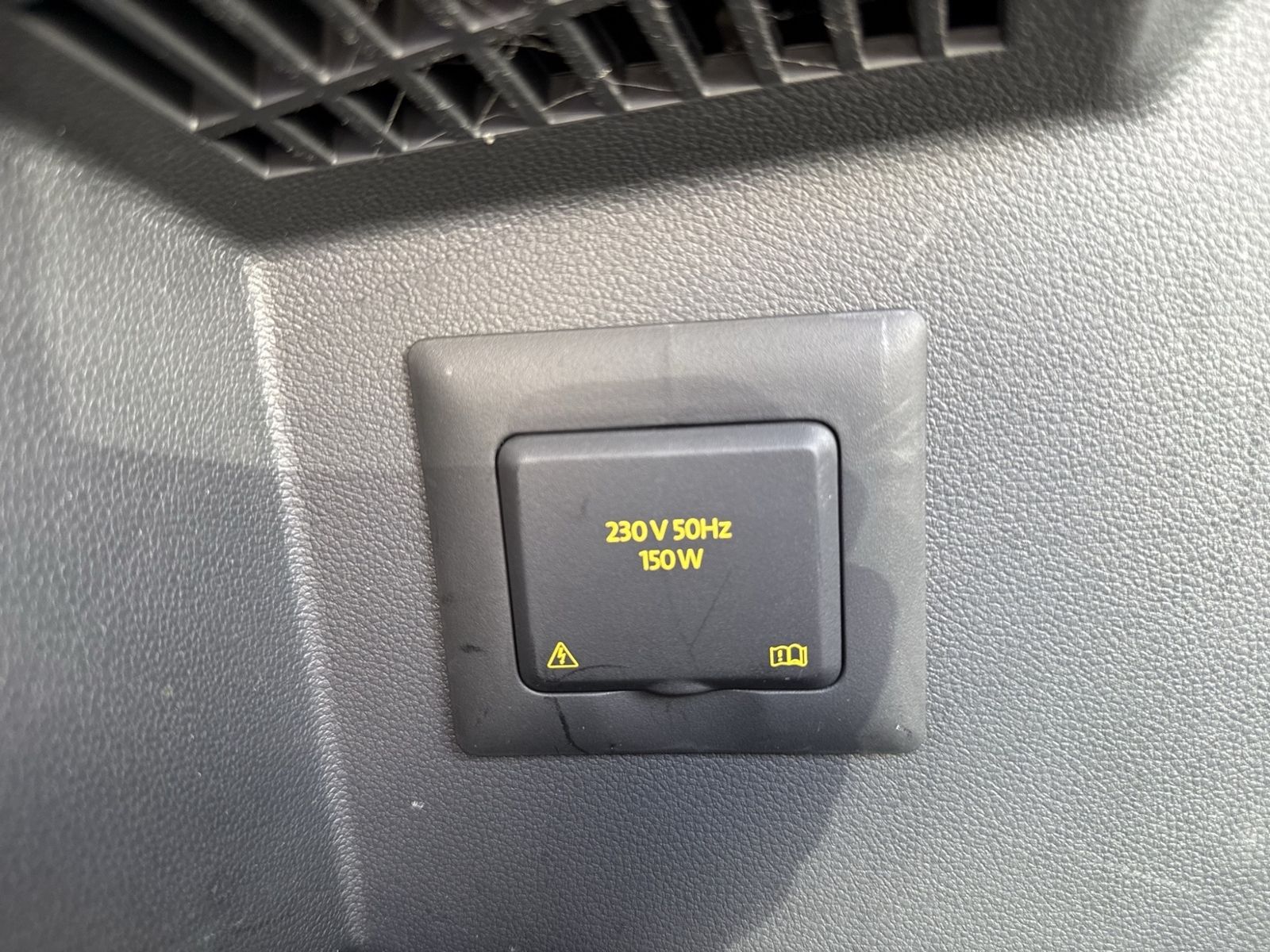 Tiguan 1.5 TSI Move, ACC, Sitzhzg, elektr. Koffe