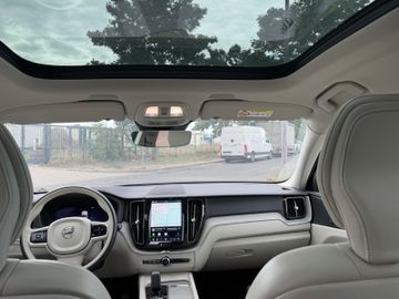 Volvo XC60 - 10