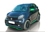 Smart ForTwo BRABUS Green Flash Cabrio LED Navi 82PS
