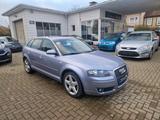 Audi A3 Sportback 1.6 Attraction Automatik Klima - aus 2005: Kombi