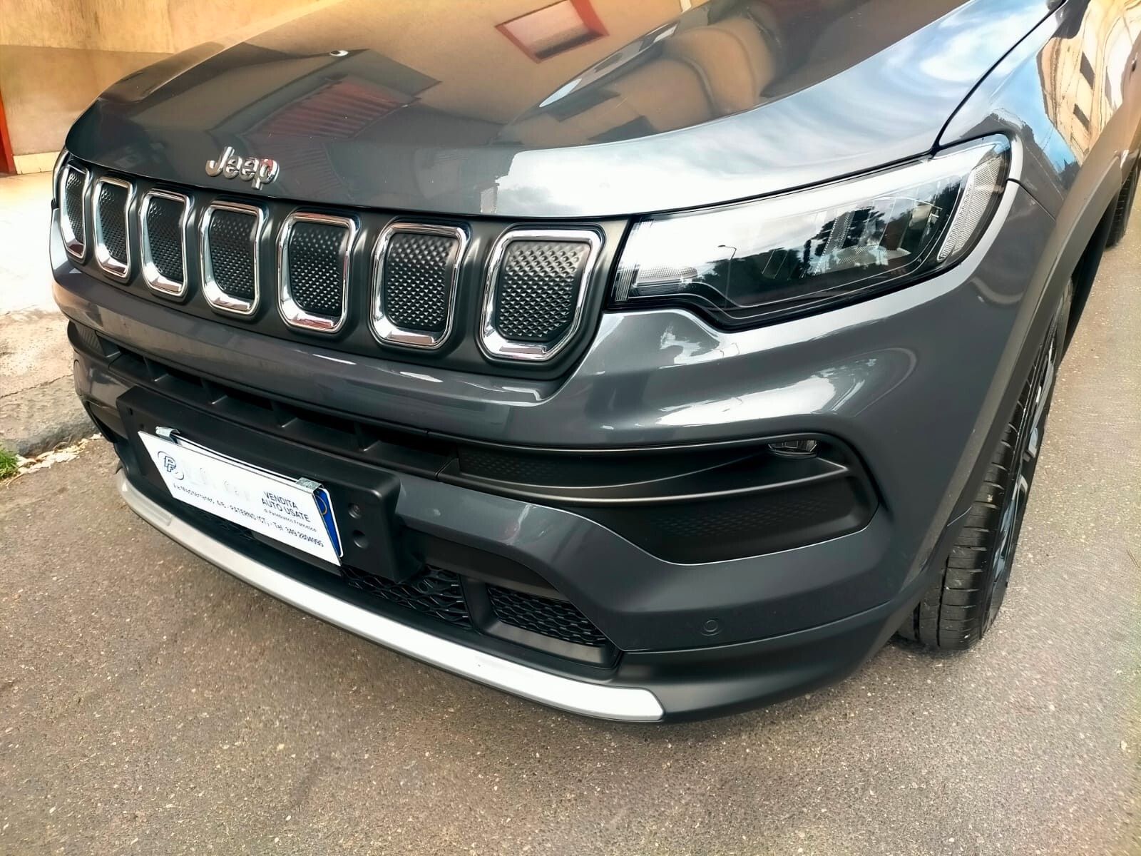 Jeep Compass 1.6 Multijet II 2WD Limited imagem 2
