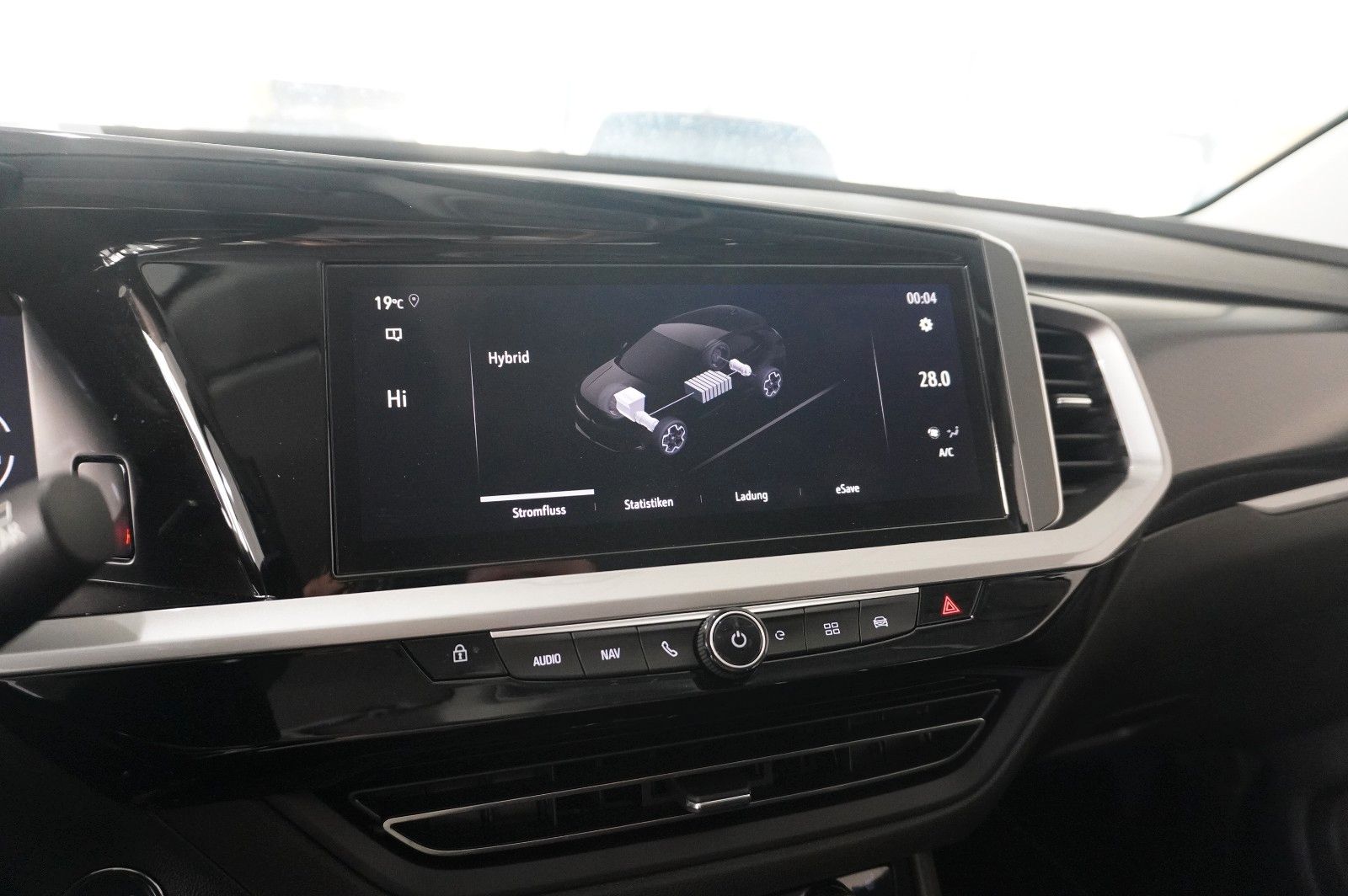 Fahrzeugabbildung Opel Grandland (X) 1.6T GSe 4HYBRID NAVI/LED/KAMERA