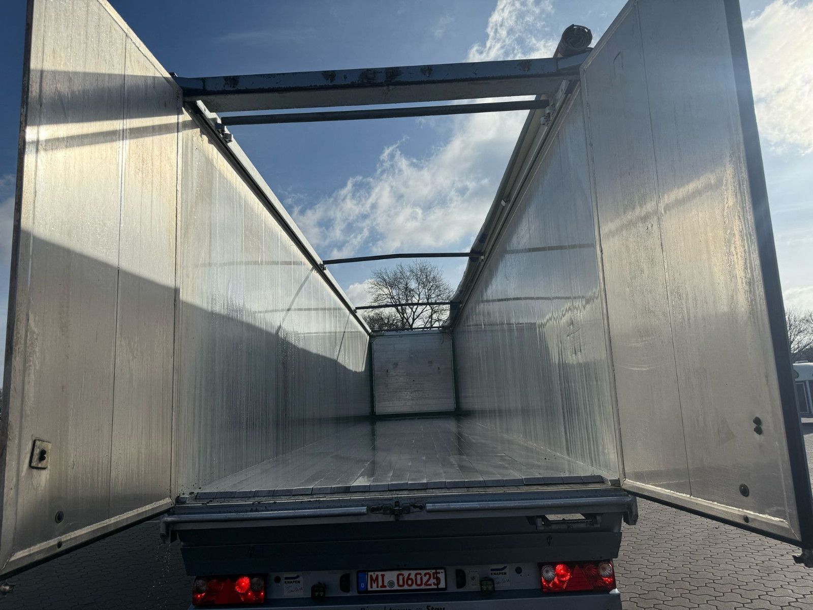 Fahrzeugabbildung Knapen K100 Schubboden 84 m³ Agrar
