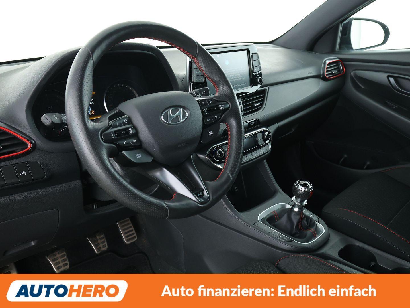 Hyundai i30 2.0 TGDI N Performance*NAV*LED*TEMPO*CAM*PDC