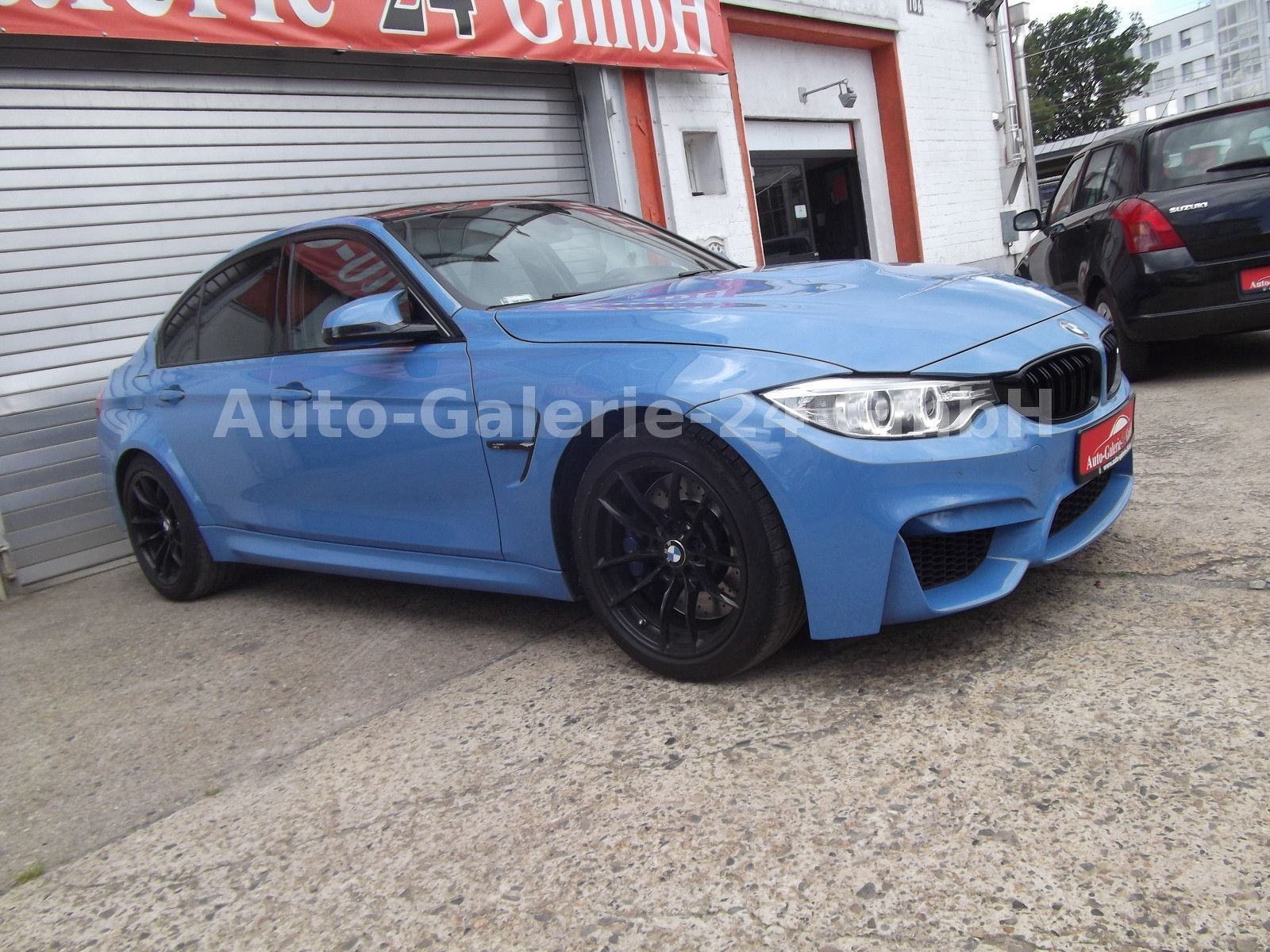 BMW M3 Lim 6 Gang, Navi, Leder, LED