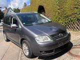 Volkswagen Touran 2.0 TDI Highline - Volkswagen Touran aus 2006: Highline