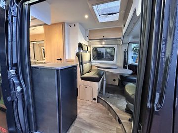 Sunlight Adventure Cliff 600 Digital Solar Dieselheizung