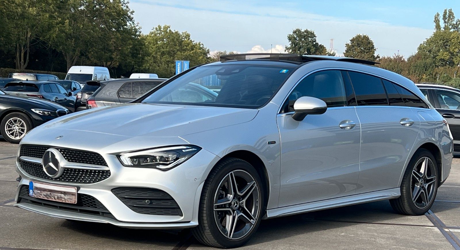 Mercedes-Benz CLA Shooting Brake CLA 250 e PANO MEMORY LED
