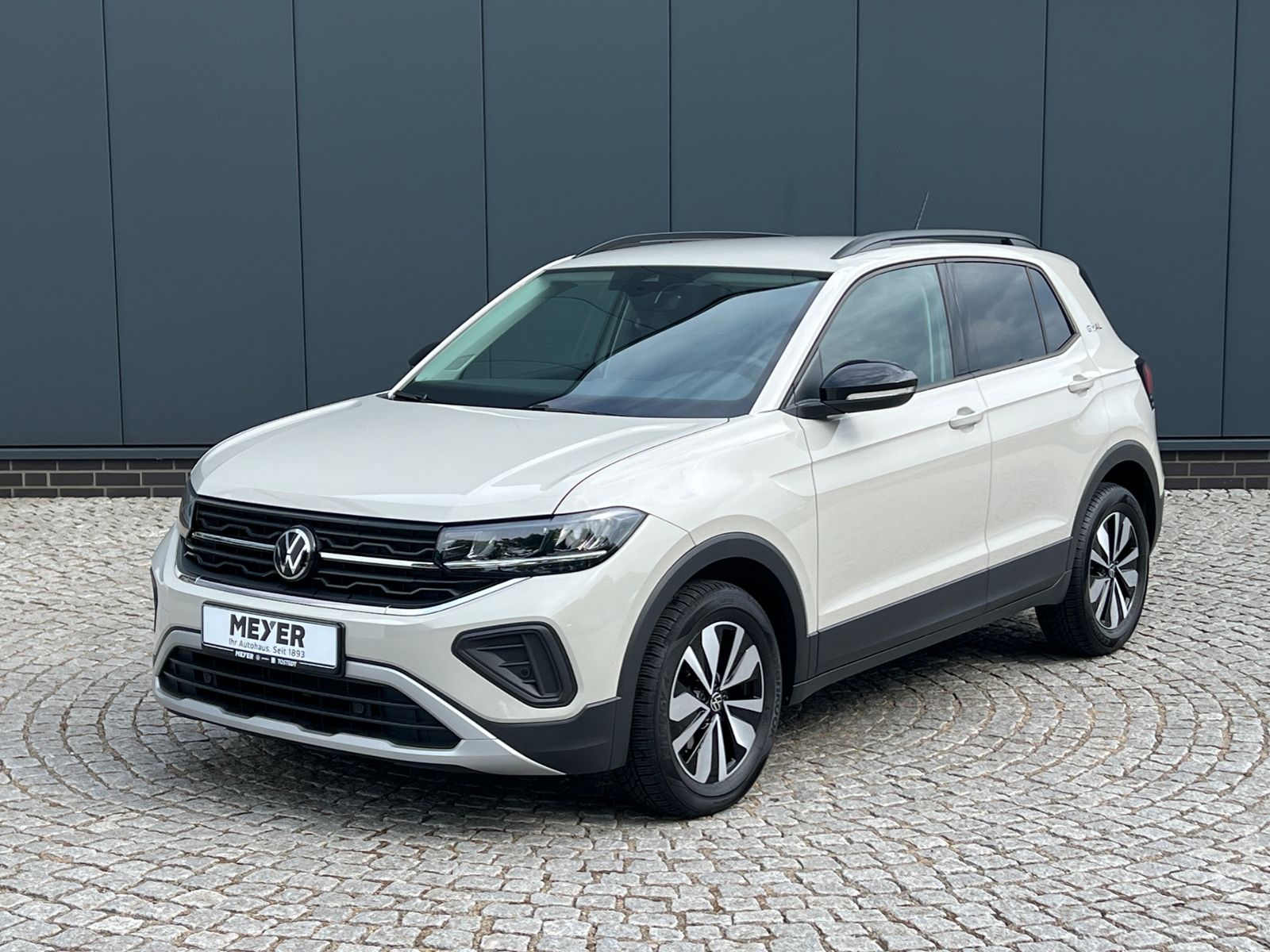 Fahrzeugabbildung Volkswagen T-Cross Goal 1.0 l TSI *LED, ACC, Navi, Kamera,