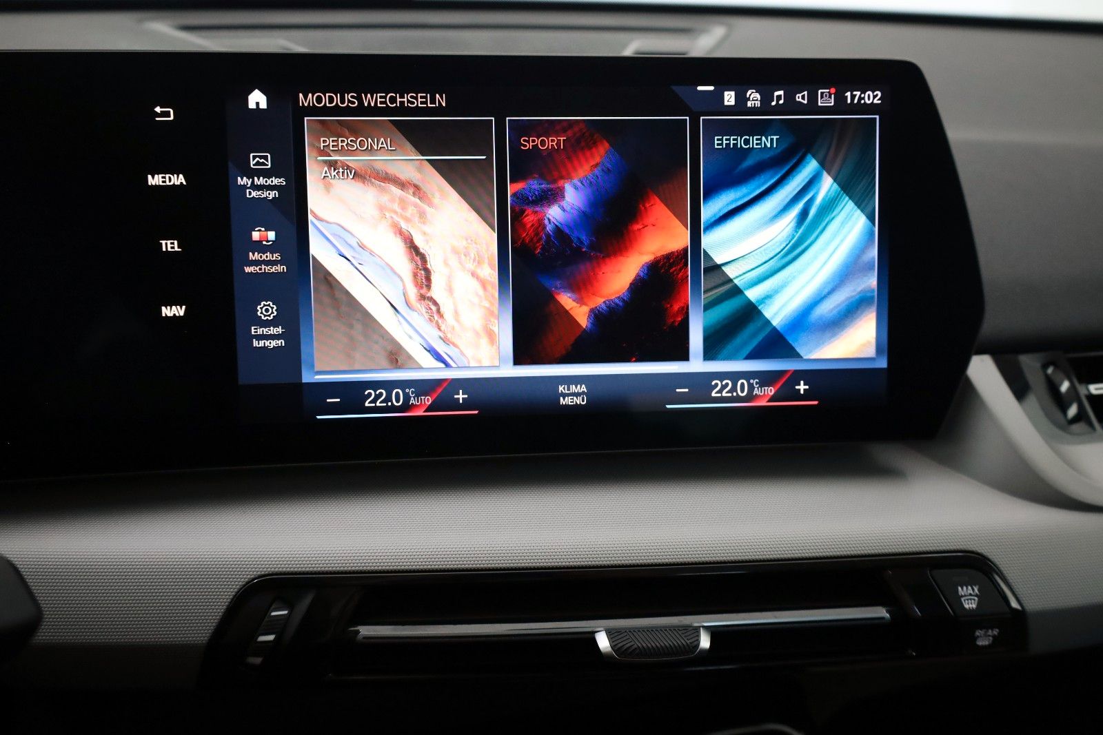Fahrzeugabbildung BMW X1 25e xDrive Leder,Navi,LED,Kamera,ParkPak.,AHK