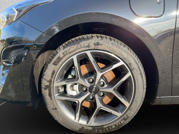 Kia cee'd SW 1.6 PHEV Platinum *Sitzbelüftung*