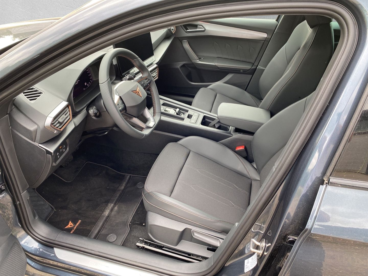 Fahrzeugabbildung CUPRA Leon Sportstourer Basis 2.0 TDI EU6d DPF