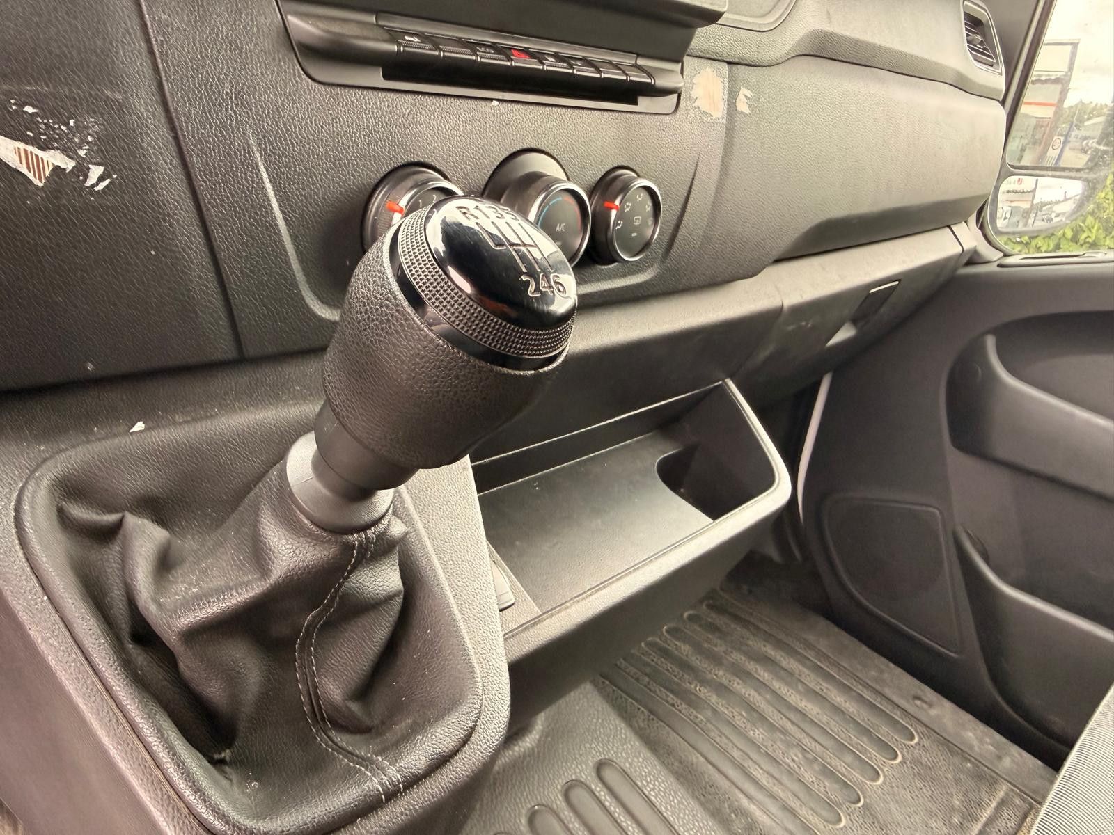 Fahrzeugabbildung Renault Master III Kasten L1H2 HKa 3,5t/ 1.HAND/TEMPOMAT