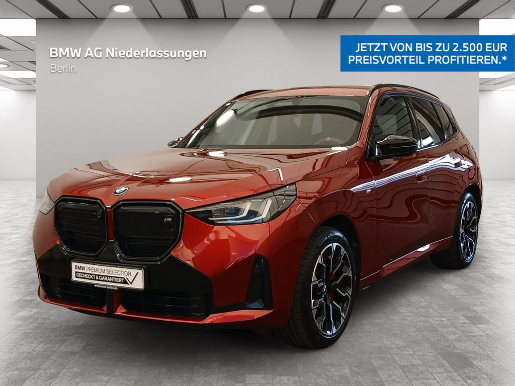 2025 BMW X3 M50