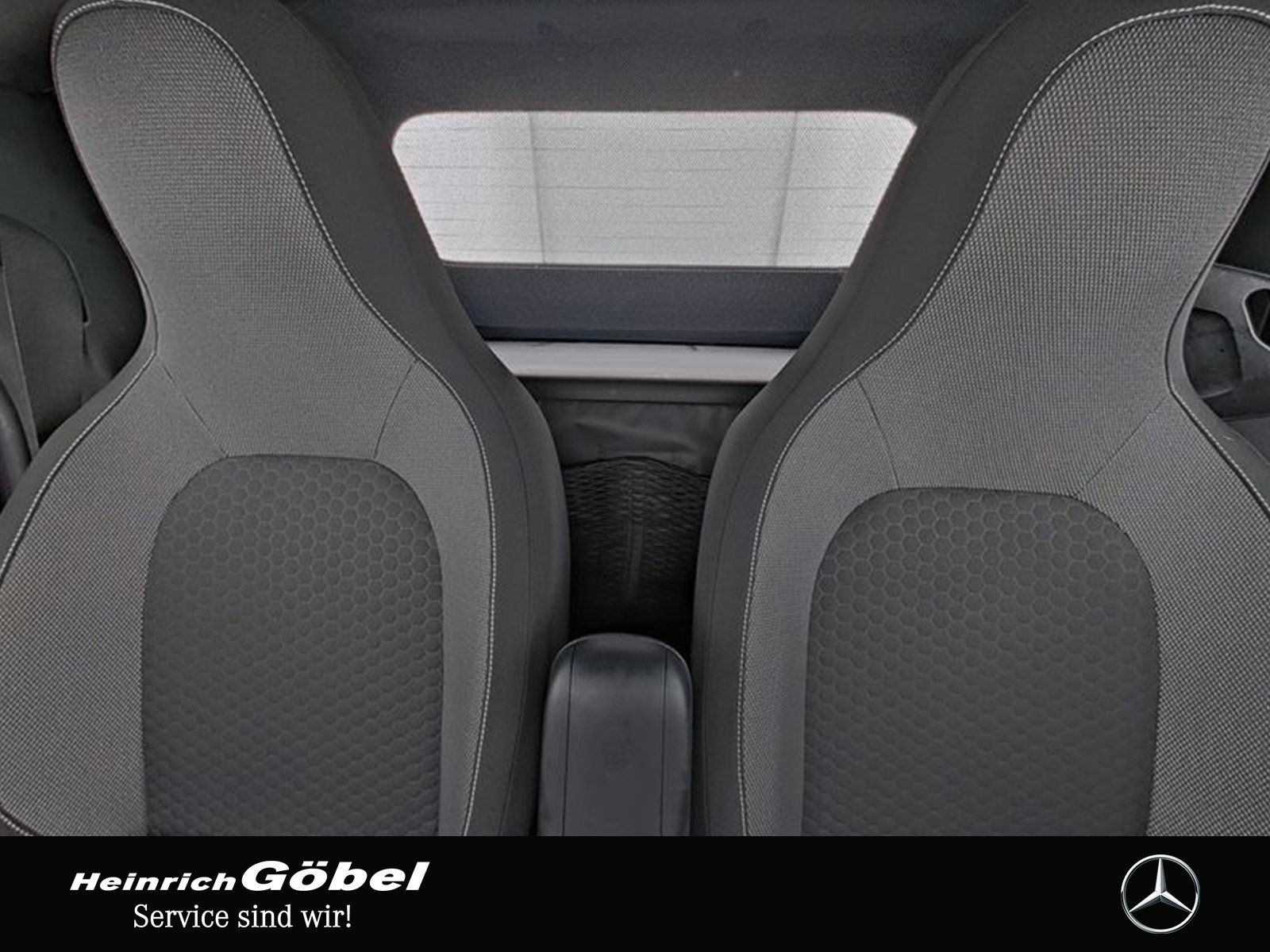 Fahrzeugabbildung Smart EQ passion Cabrio LED+KAMERA+22KW+ALLWETTERREIF.