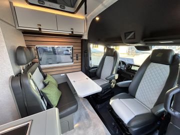 HYMER ERIBA HYMERCAR Grand Canyon S CrossOver 4x4 Winterp. AHK Solar