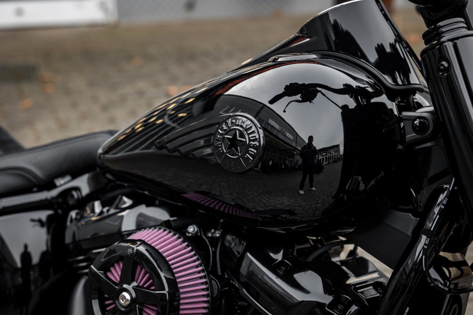 Fahrzeugabbildung Harley-Davidson DARK BOY FLFBS BLACK 117 MY25-H-D Kiel Custom